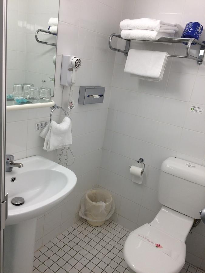 One-Bedroom Apartment,536471376:JPEG